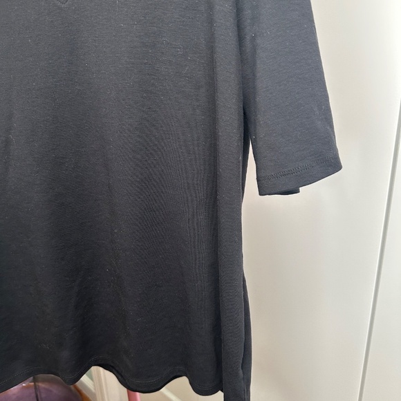 Talbots Half Sleeve Splitneck top in black XL NWOT - Picture 3 of 4